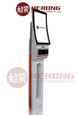 23,6-inch zelfbedieningskioskmachine zonder contant geld met modulair ontwerp en gezichtsherkenningscamera