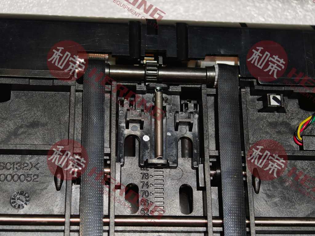 Nieuwe hoogwaardige veer voor Hyosung CDU klemwagen ATM-geldautomaatonderdelen